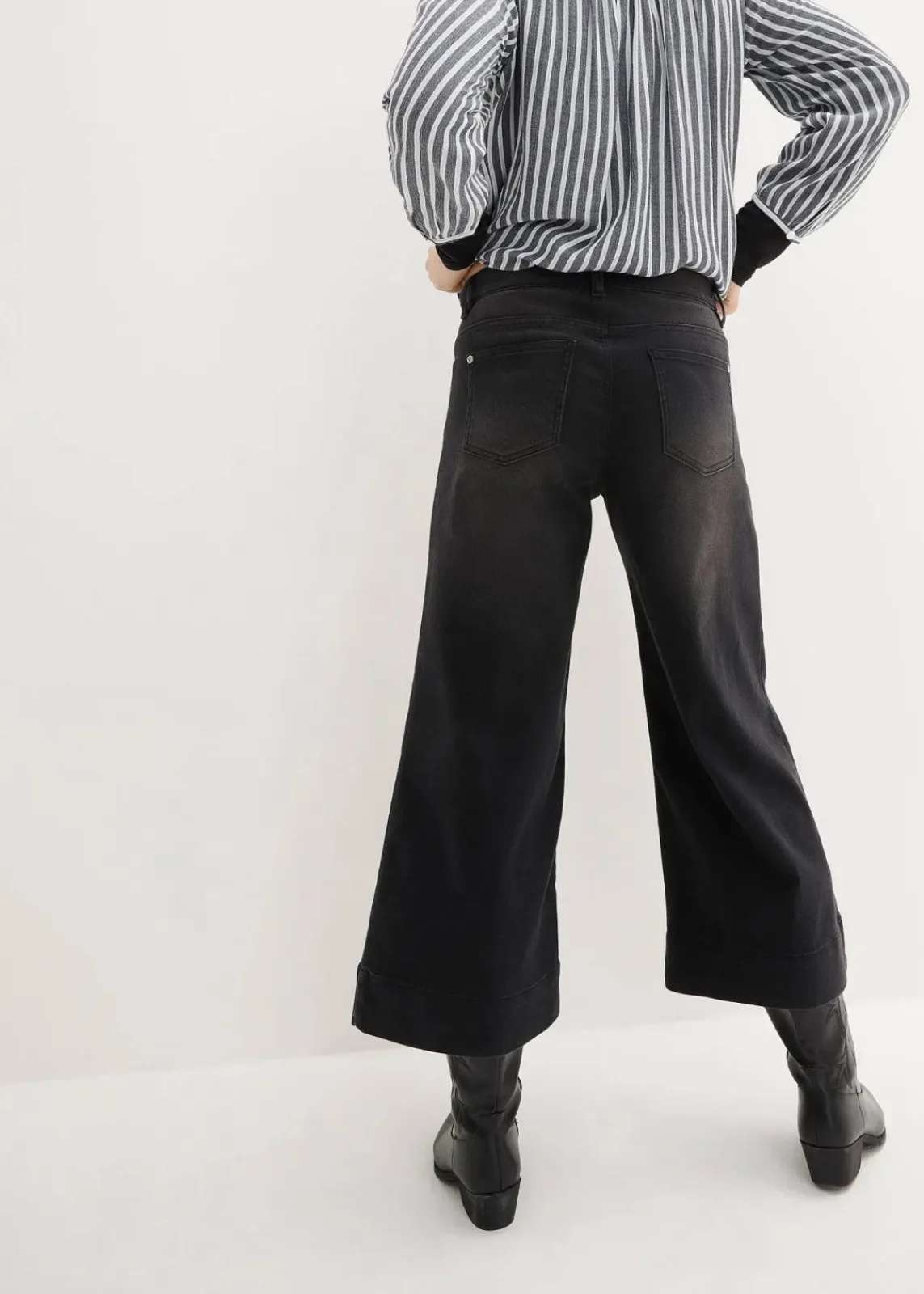bonprix Jeans|Bekleidung·Shirts & Tops^7/8 Ultra-Soft-Jeans, Culotte schwarz denim used