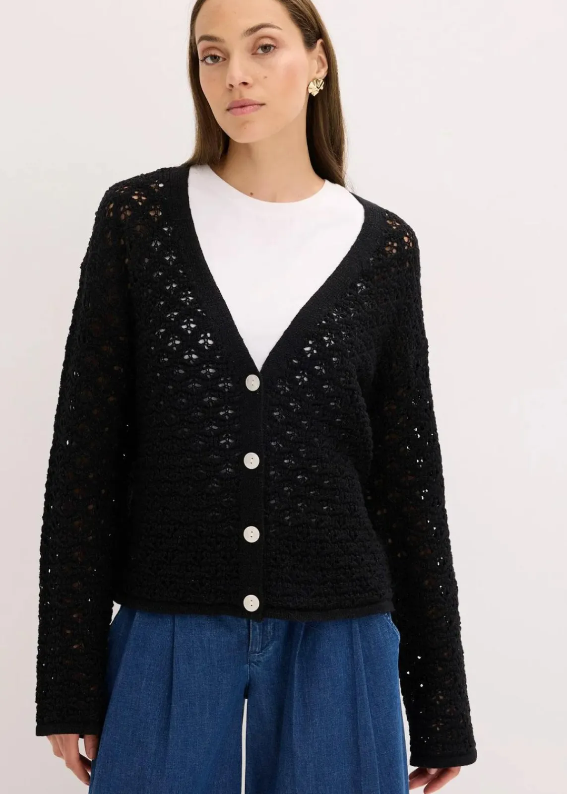 bonprix Bekleidung·Umstandsmode|Pullover & Strickjacken^Ajour-Strickjacke schwarz