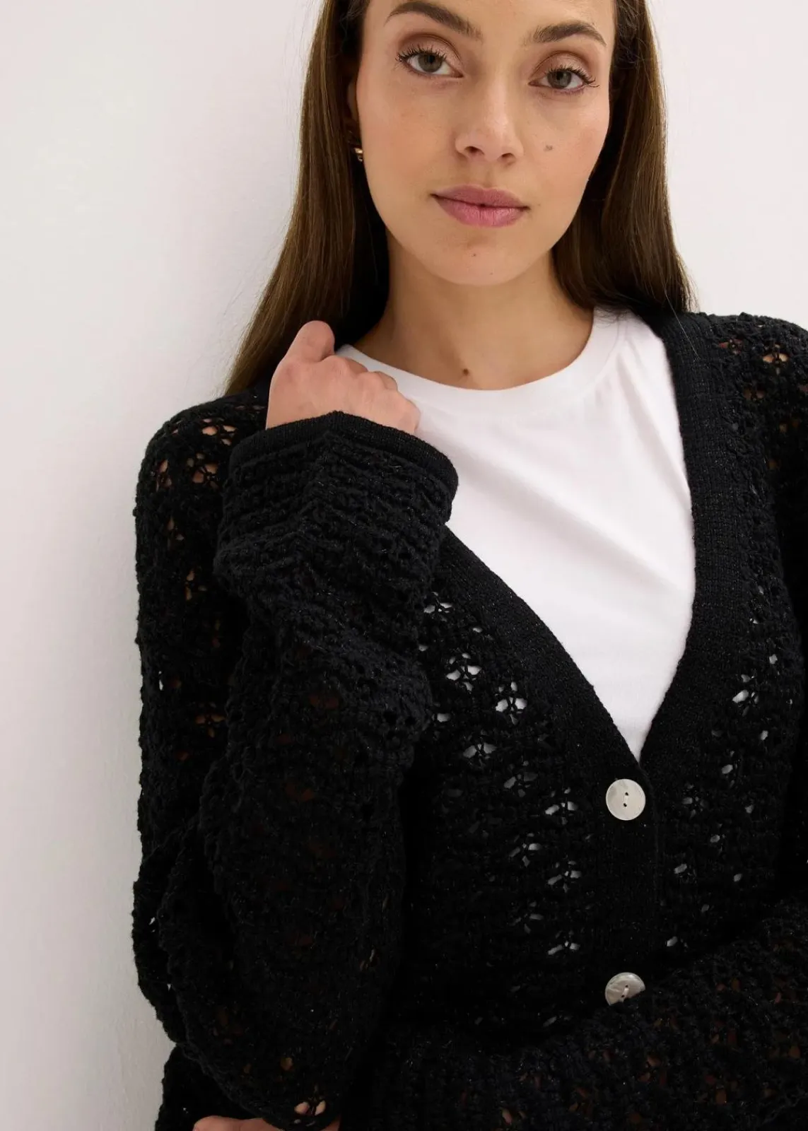 bonprix Bekleidung·Umstandsmode|Pullover & Strickjacken^Ajour-Strickjacke schwarz