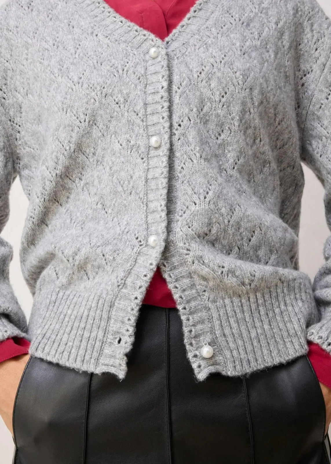 bonprix Bekleidung·Umstandsmode|Bekleidung·Jeans^Ajour-Strickjacke mit Wolle hellgrau meliert