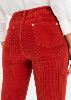 bonprix Hosen^Ausgestellte Cordhose karminrot