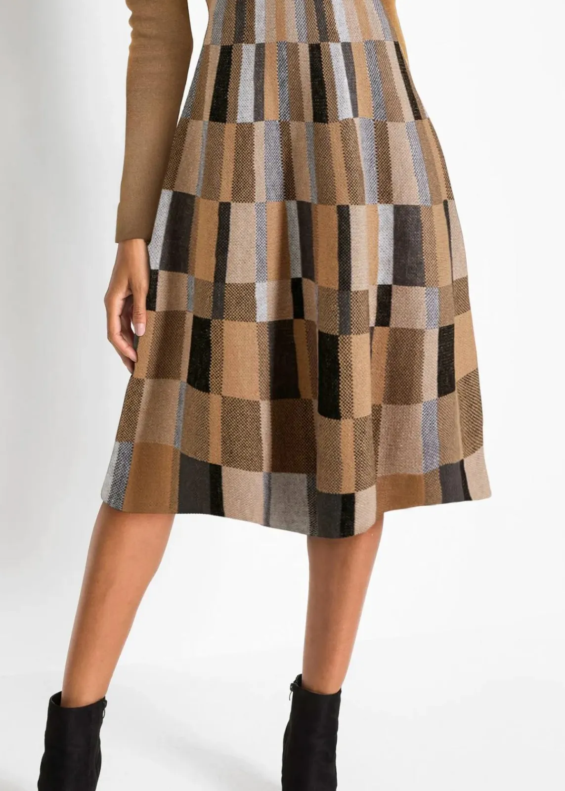 bonprix Bekleidung·Umstandsmode|Strickmode^Ausgestelltes Jacquard-Strickkleid camel/braun kariert
