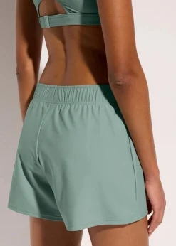 bonprix Nachhaltigere Materialien|Bademode·Tankinis^Badeshorts mit Innenslip schilf