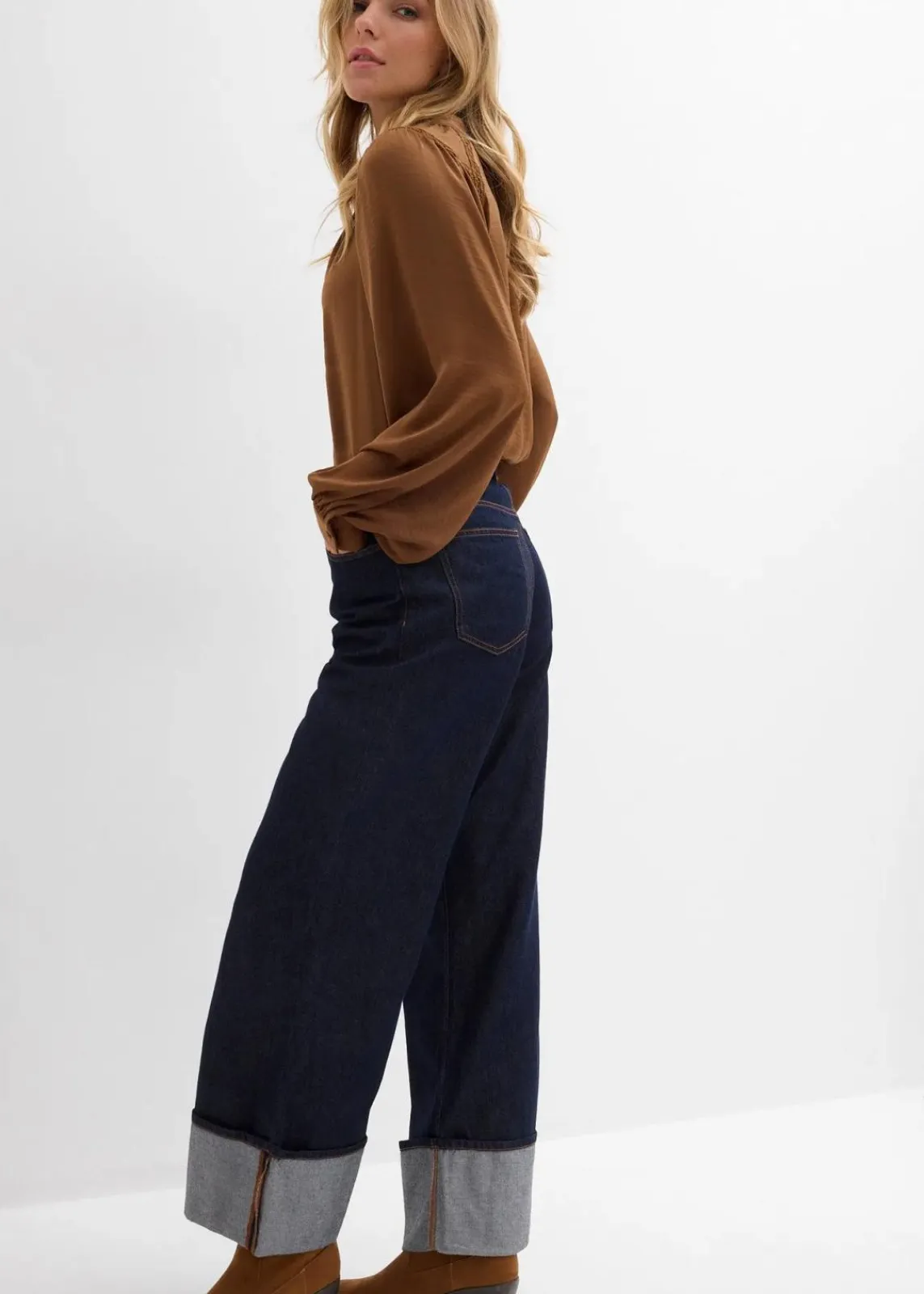 bonprix Jeans|Kurzgrößen^Baggy-Jeans Mid Waist tiefblau denim ungewaschen