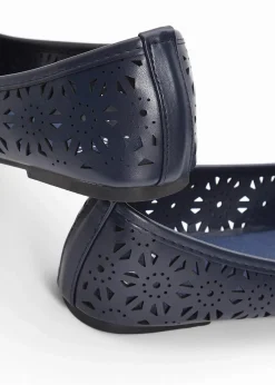 bonprix Sommerschuhe|Schuhe & Accessoires In Spezialgrößen·Schuhe In Übergröße^Ballerinas in bequemer Weite blau