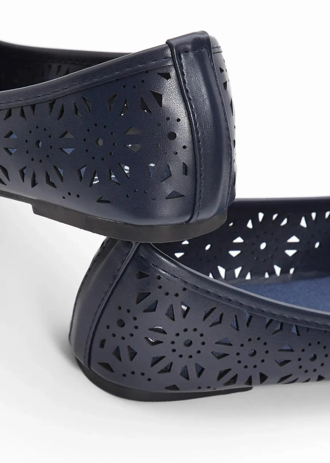 bonprix Sommerschuhe|Schuhe & Accessoires In Spezialgrößen·Schuhe In Übergröße^Ballerinas in bequemer Weite blau