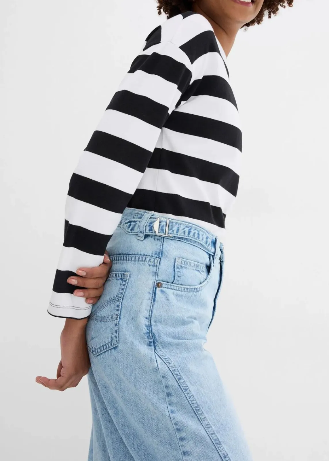 bonprix Jeans|Kurzgrößen^Balloon-Jeans, Mid Waist eisblau denim used