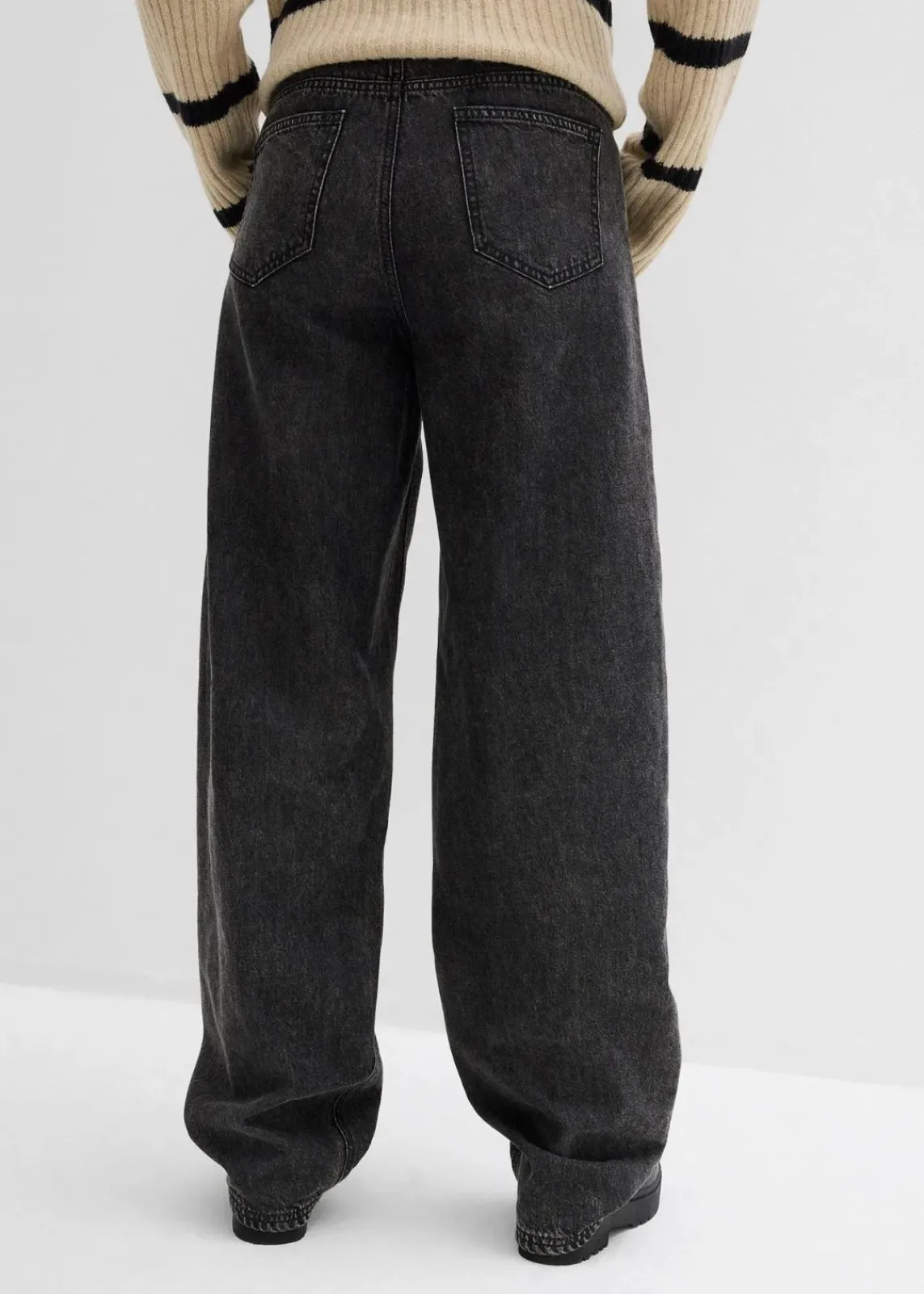 bonprix Jeans|Kurzgrößen^Balloon-Jeans, Mid Waist schwarz denim used