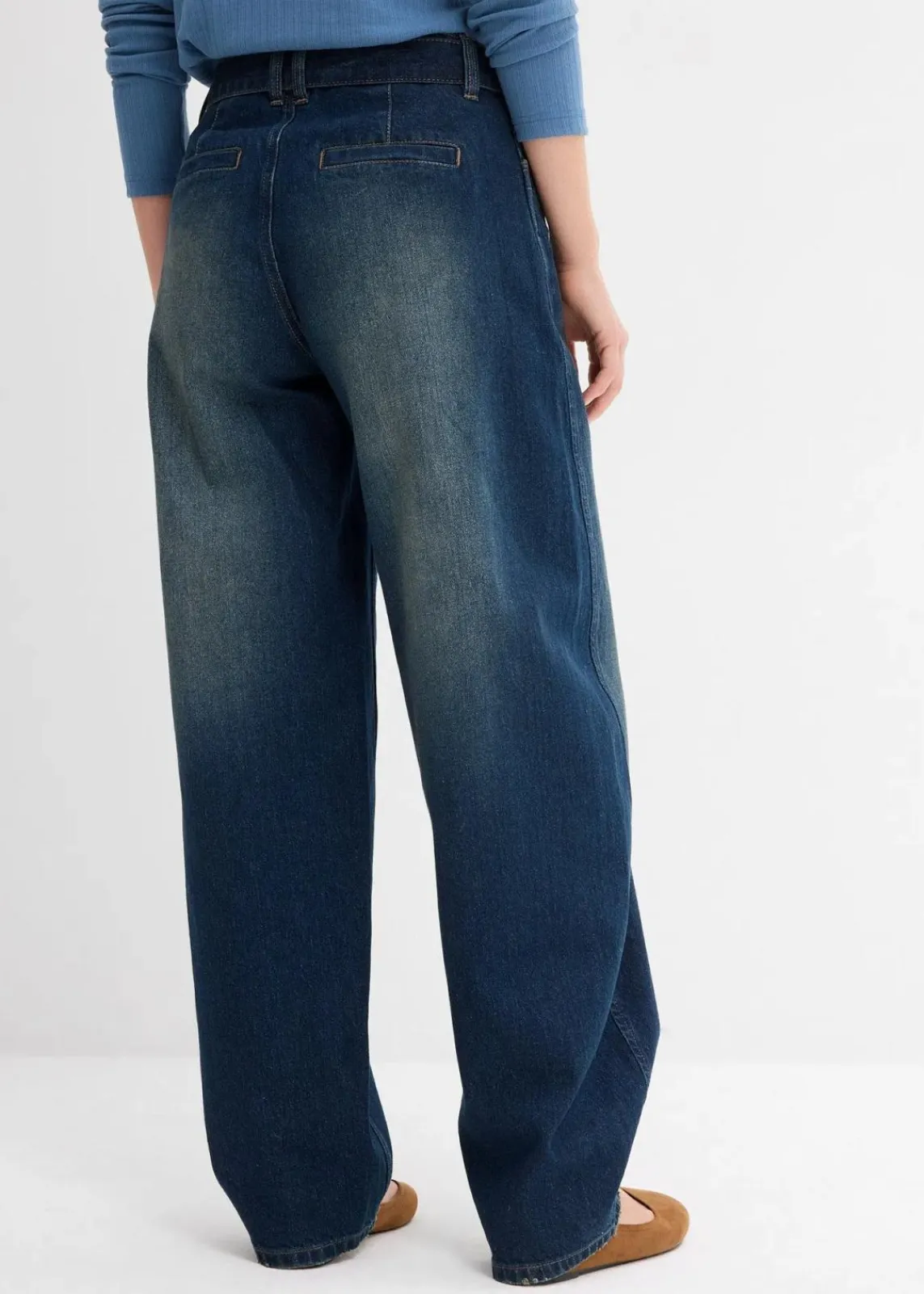 bonprix Jeans|Kurzgrößen^Barrel-Jeans Mid Waist mit Gürtel dunkelblau denim used