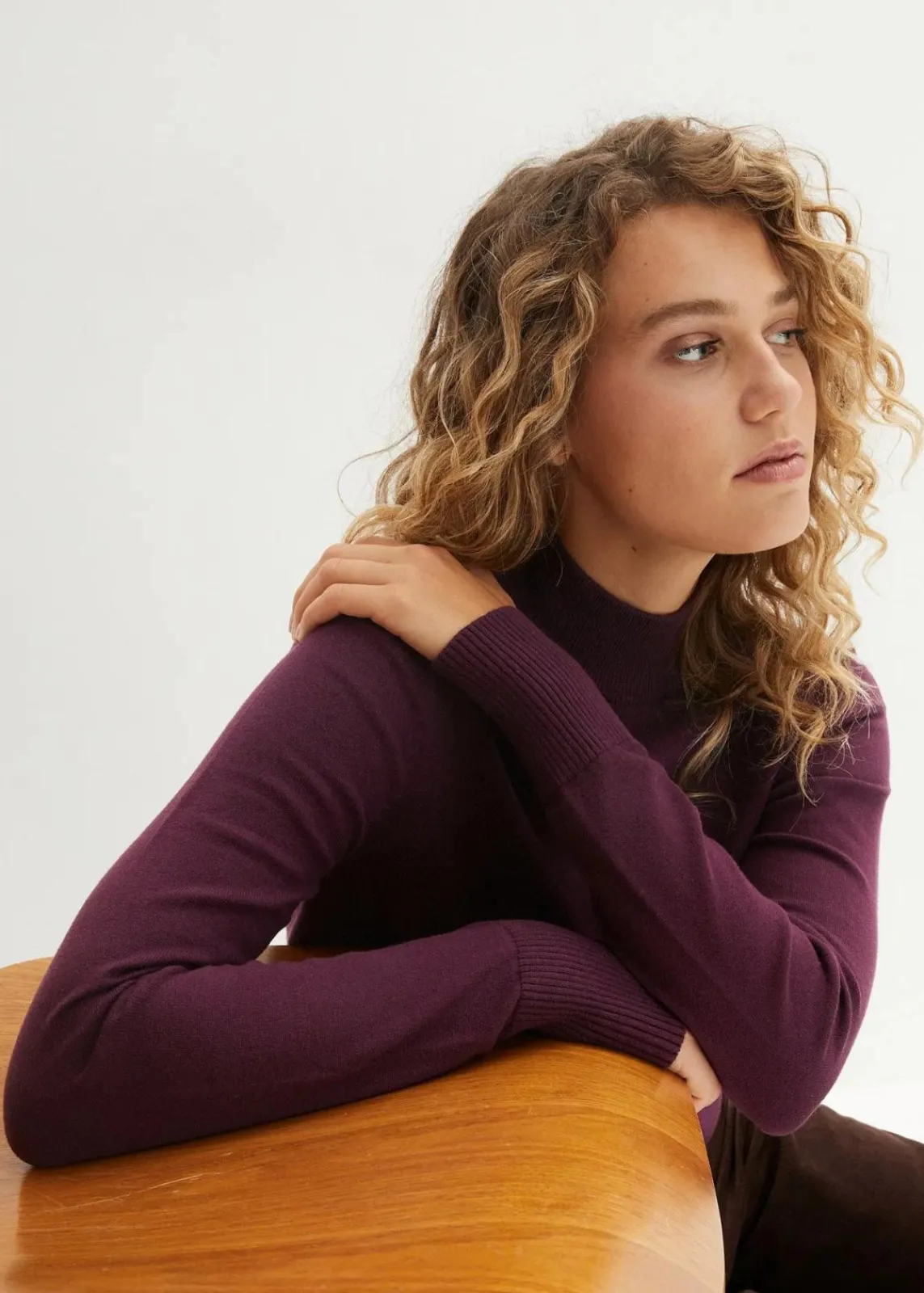 bonprix Bekleidung·Umstandsmode|Pullover & Strickjacken^Basic Pullover mit Stehkragen mit recycelter Baumwolle holunderbeere