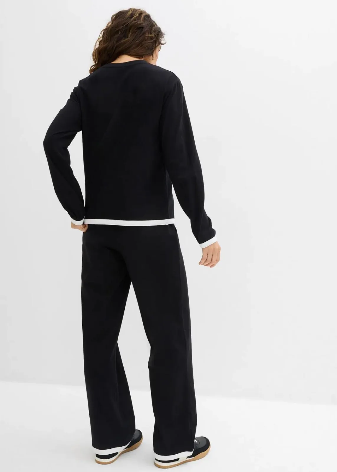 bonprix Bekleidung·Kleider|Hosen^Baumwoll - Jogginganzug (Doppelpack 2-tlg. Set) schwarz/weiß