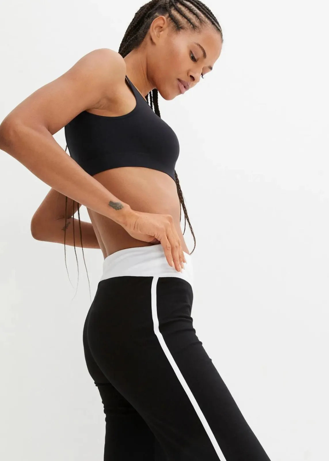 bonprix Bekleidung·Sweat|Bekleidung·Kleider^Baumwoll Sporthose mit Stretch schwarz