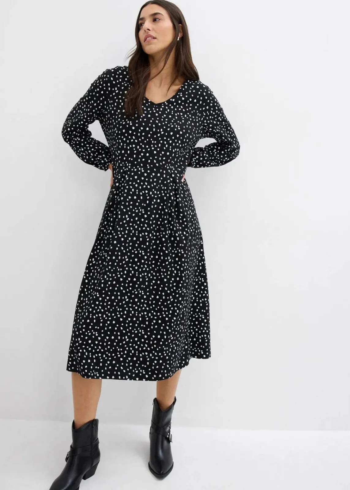bonprix Kleider|Bekleidung·Pullover & Strickjacken^Baumwoll-Jerseykleid, Midilänge schwarz/wollweiß gepunktet