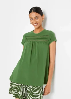 bonprix Shirts & Tops^Baumwoll-Shirt mit Spitze forstgrün