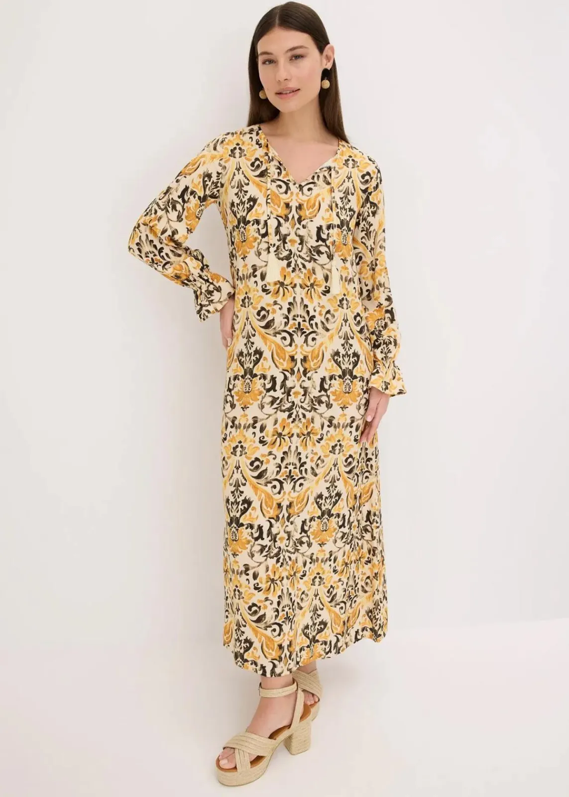 bonprix Nachhaltigere Materialien|Kleider^bedrucktes Kaftan-Kleid aus fließender Viskose wollweiß/ocker bedruckt