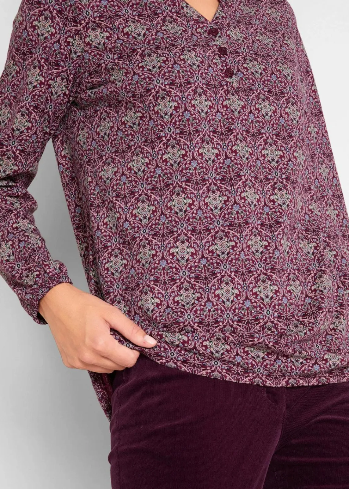 bonprix Shirts & Tops^Bedrucktes Langarmshirt mit Henley-Kragen beere