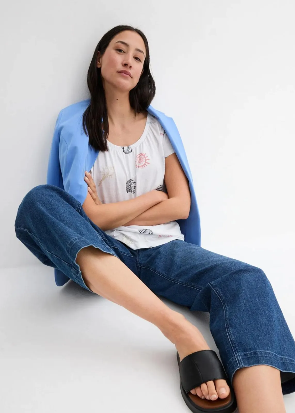 bonprix Nachhaltigere Materialien|Shirts & Tops^Bedrucktes Shirt mit Rundhalsausschnitt aus Bio-Baumwolle weiß