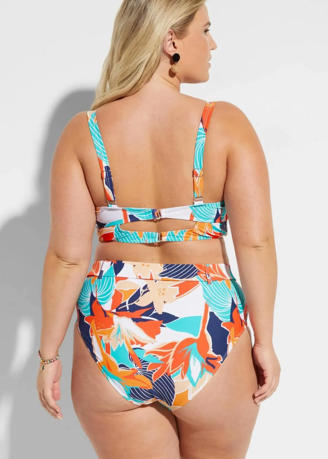 bonprix Große Cups D-F|Nachhaltigere Materialien^Bügel Bikini mit Highwaist-Bikinihose (2-tlg.Set) weiss/blau floral
