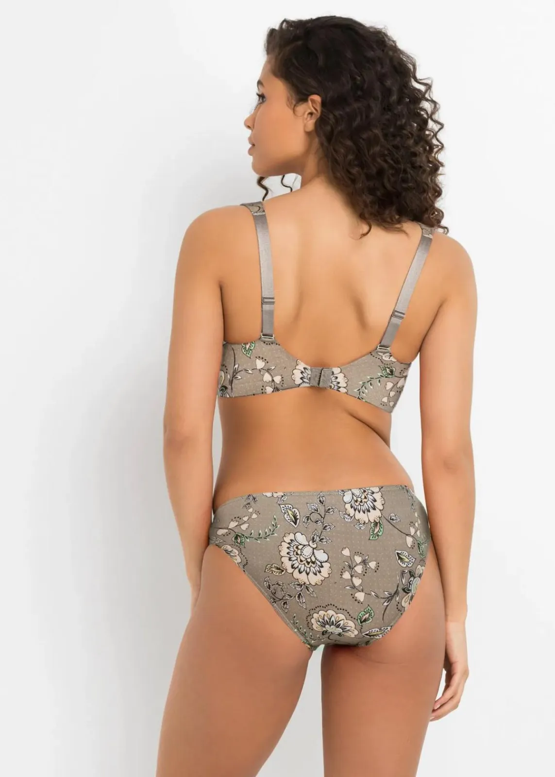 bonprix Große Cups D-H|Nachhaltigere Materialien^BH ohne Bügel mit Bio-Baumwolle (3er Pack) taupe paisley + cremeapricot + mint