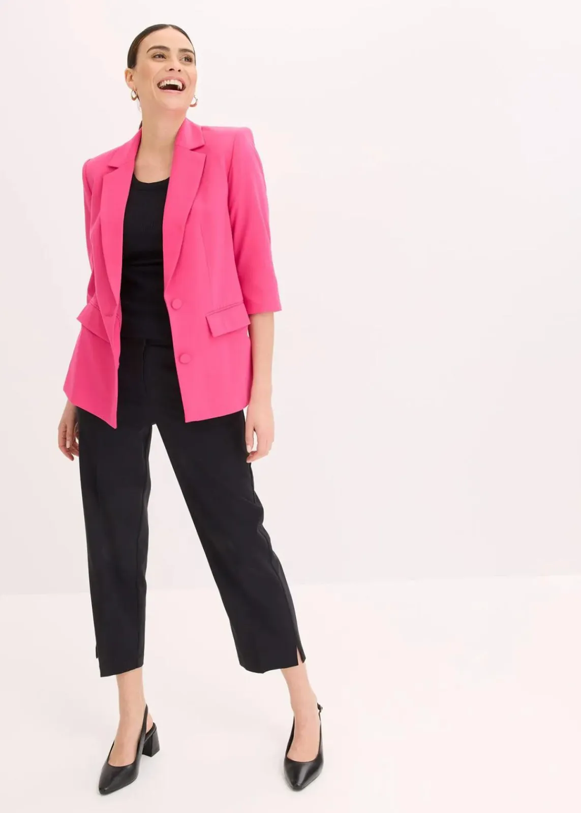 bonprix Blazer^Blazer mit modisch betonten Schultern pinklady