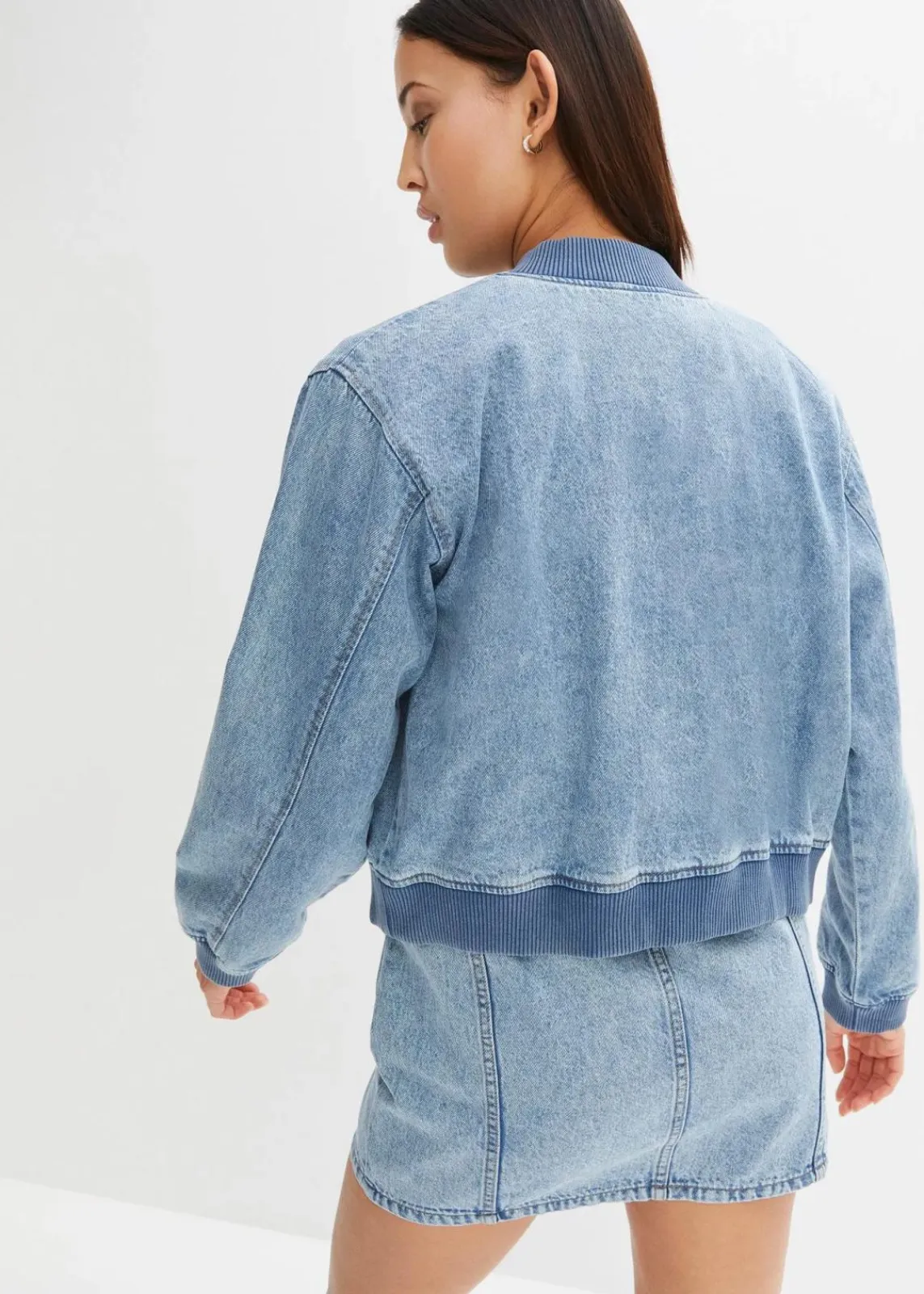 bonprix Jacken & Mäntel^Blouson aus Denim hellblau denim