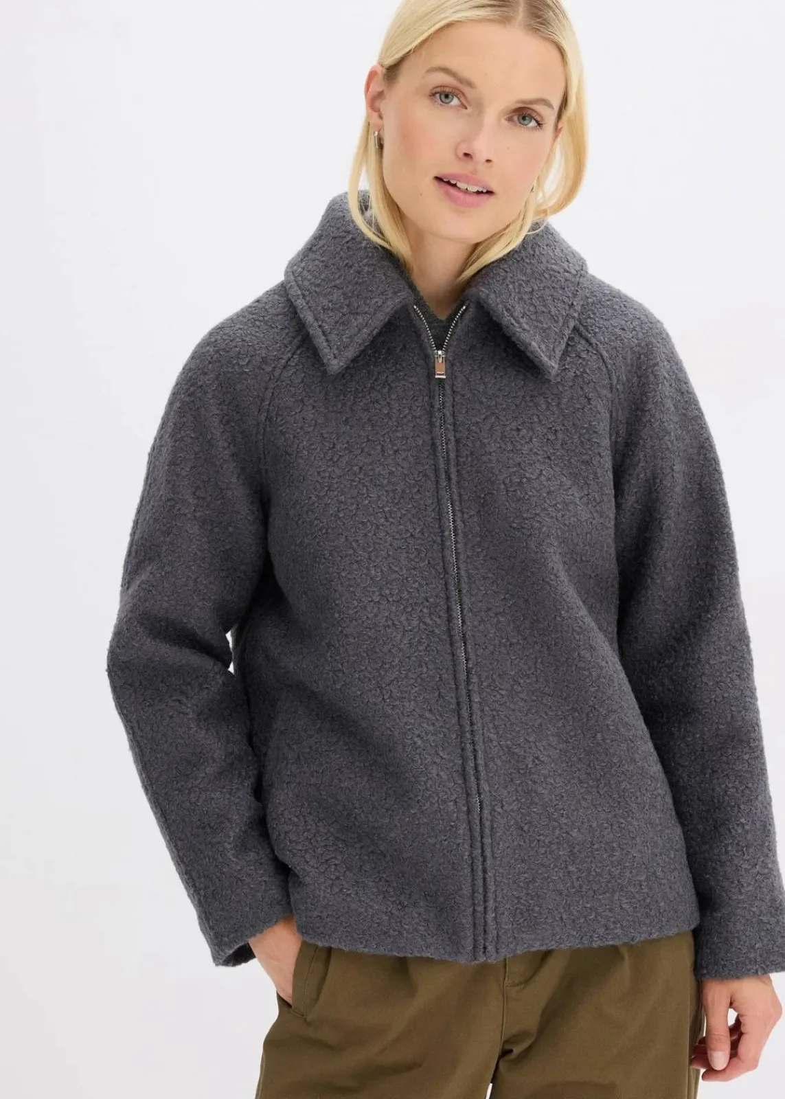 bonprix Jacken & Mäntel|Bekleidung·Hosen^Blouson aus softem Bouclé schiefergrau