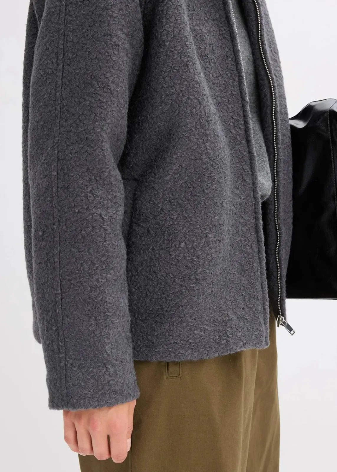 bonprix Jacken & Mäntel|Bekleidung·Hosen^Blouson aus softem Bouclé schiefergrau