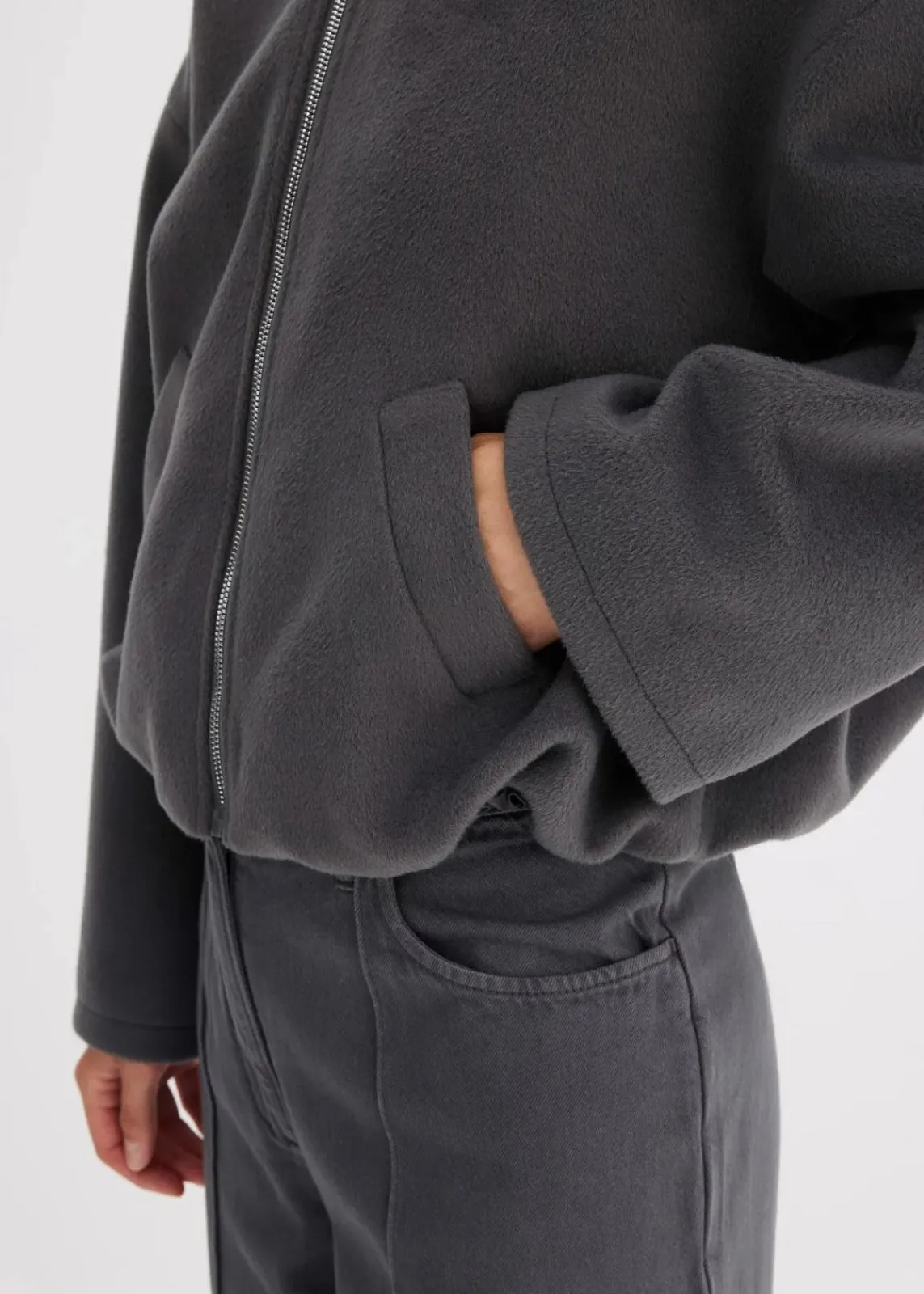 bonprix Bekleidung·Hosen|Jacken & Mäntel^Blouson mit Ballonsaum schiefergrau meliert