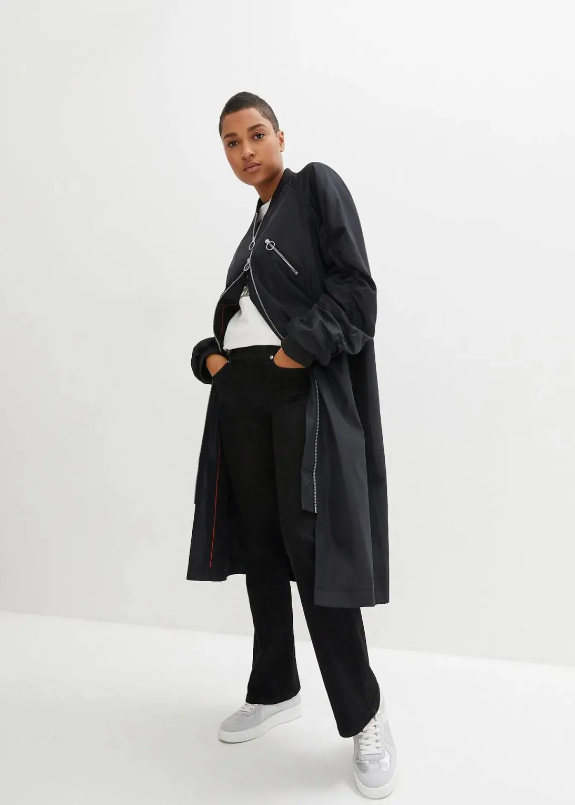 bonprix Nachhaltigere Materialien|Jacken & Mäntel^Blouson-Mantel mit Strickkragen schwarz