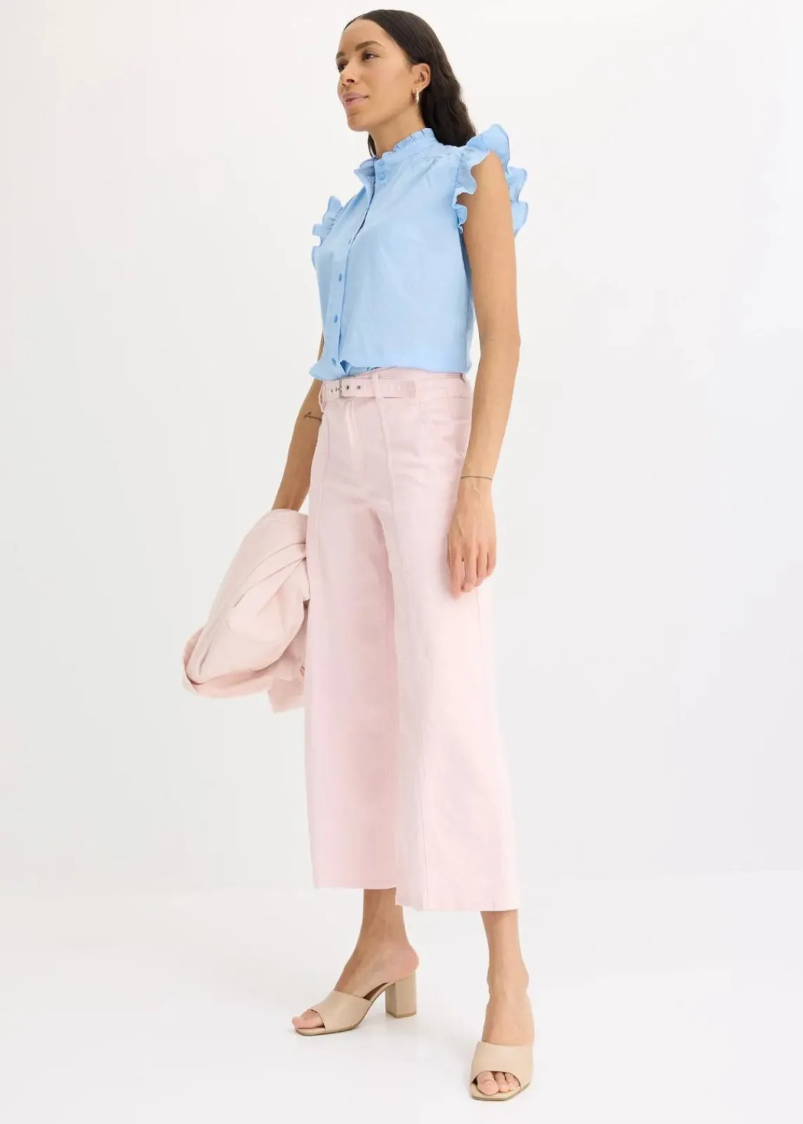 bonprix Bekleidung·Jacken & Mäntel|Blusen & Tuniken^Bluse aus reiner Baumwolle hellblau