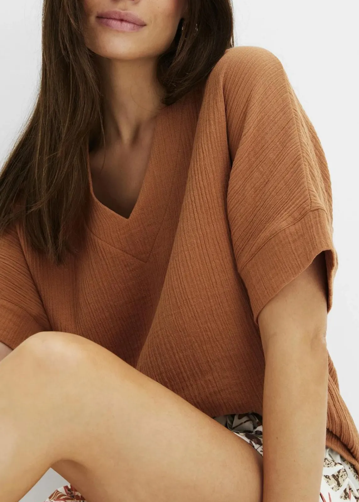 bonprix Bekleidung·Jacken & Mäntel|Blusen & Tuniken^Bluse aus reiner Baumwolle braun