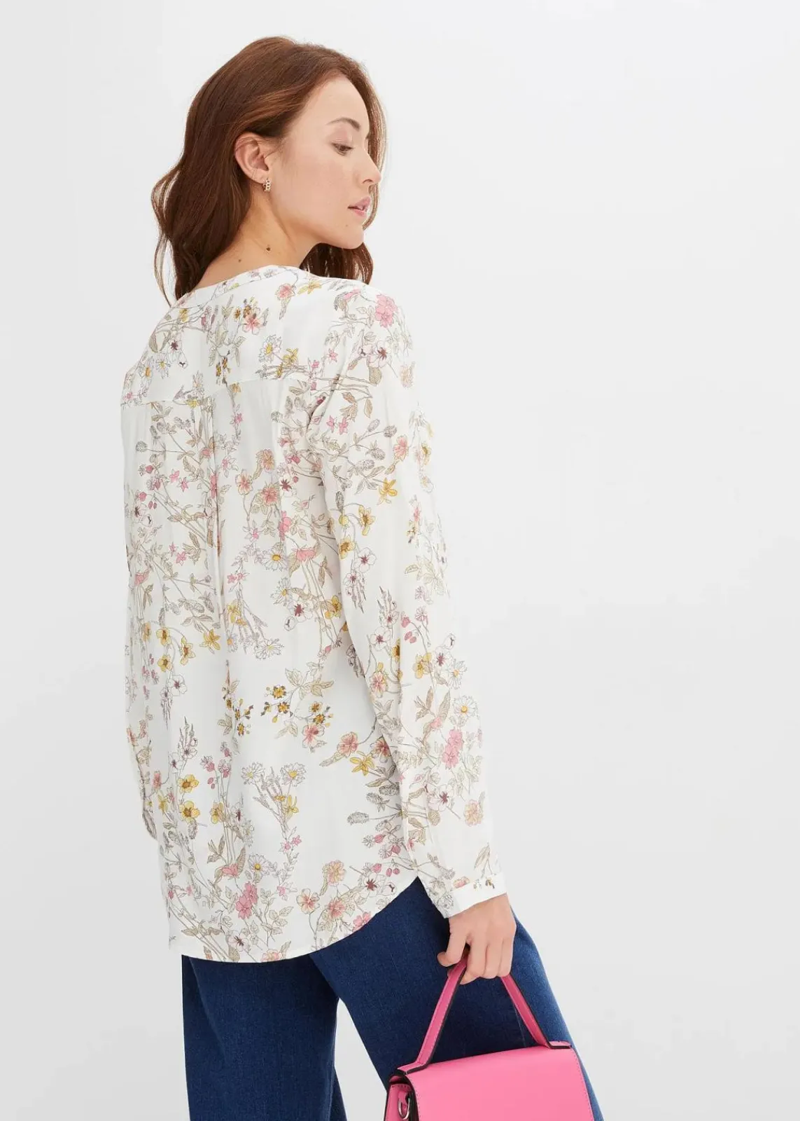 bonprix Bekleidung·Jacken & Mäntel|Nachhaltigere Materialien^Bluse aus reiner Viskose wollweiß geblümt
