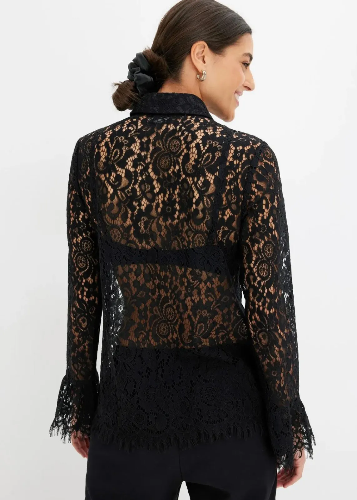 bonprix Bekleidung·Jacken & Mäntel|Blusen & Tuniken^Bluse aus Spitze schwarz