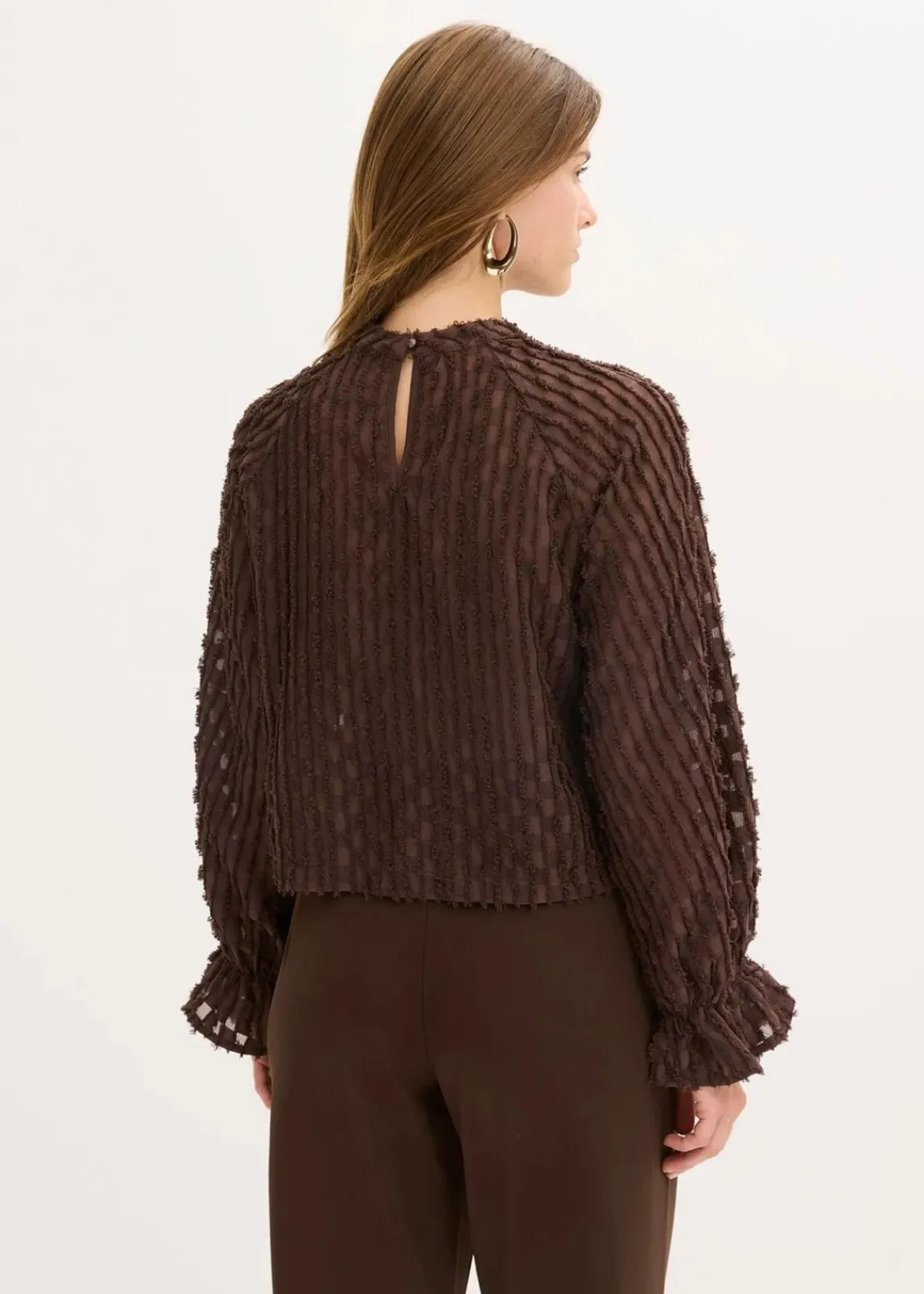 bonprix Blusen & Tuniken|Bekleidung·Jacken & Mäntel^Bluse aus strukturiertem Material dunkelbraun