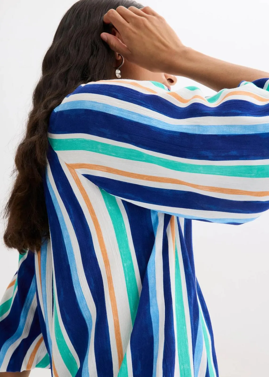 bonprix Bekleidung·Jacken & Mäntel|Blusen & Tuniken^Bluse aus strukturierter Viskose arktikblau/hellblau/weiß gestreift