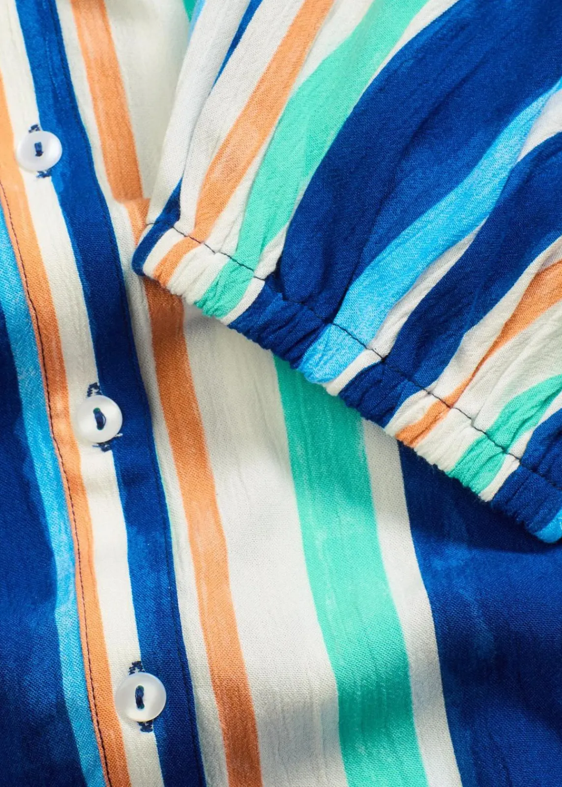bonprix Bekleidung·Jacken & Mäntel|Blusen & Tuniken^Bluse aus strukturierter Viskose arktikblau/hellblau/weiß gestreift