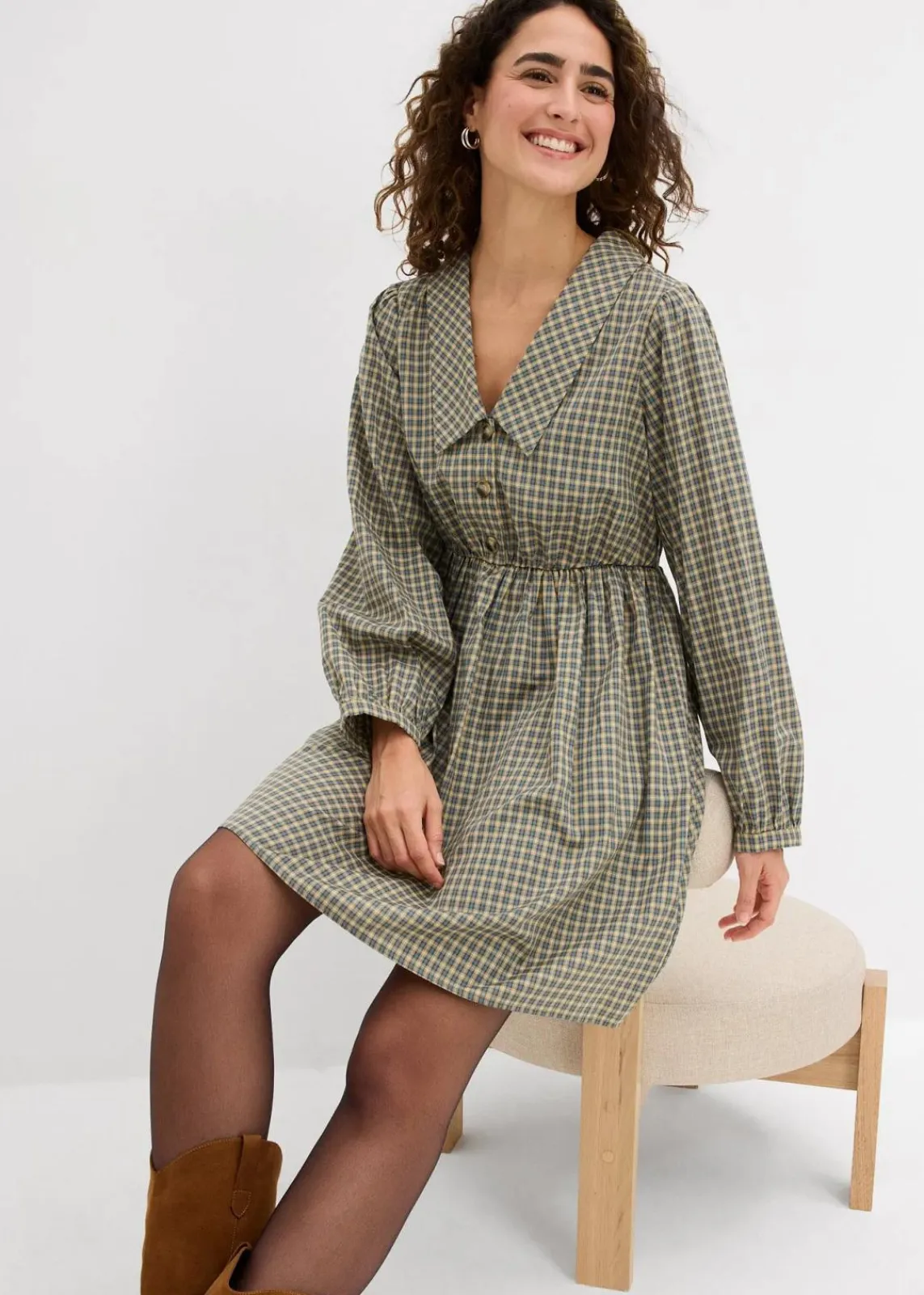 bonprix Kleider^Blusenkleid aus Baumwoll-Mix oliv/blau kariert