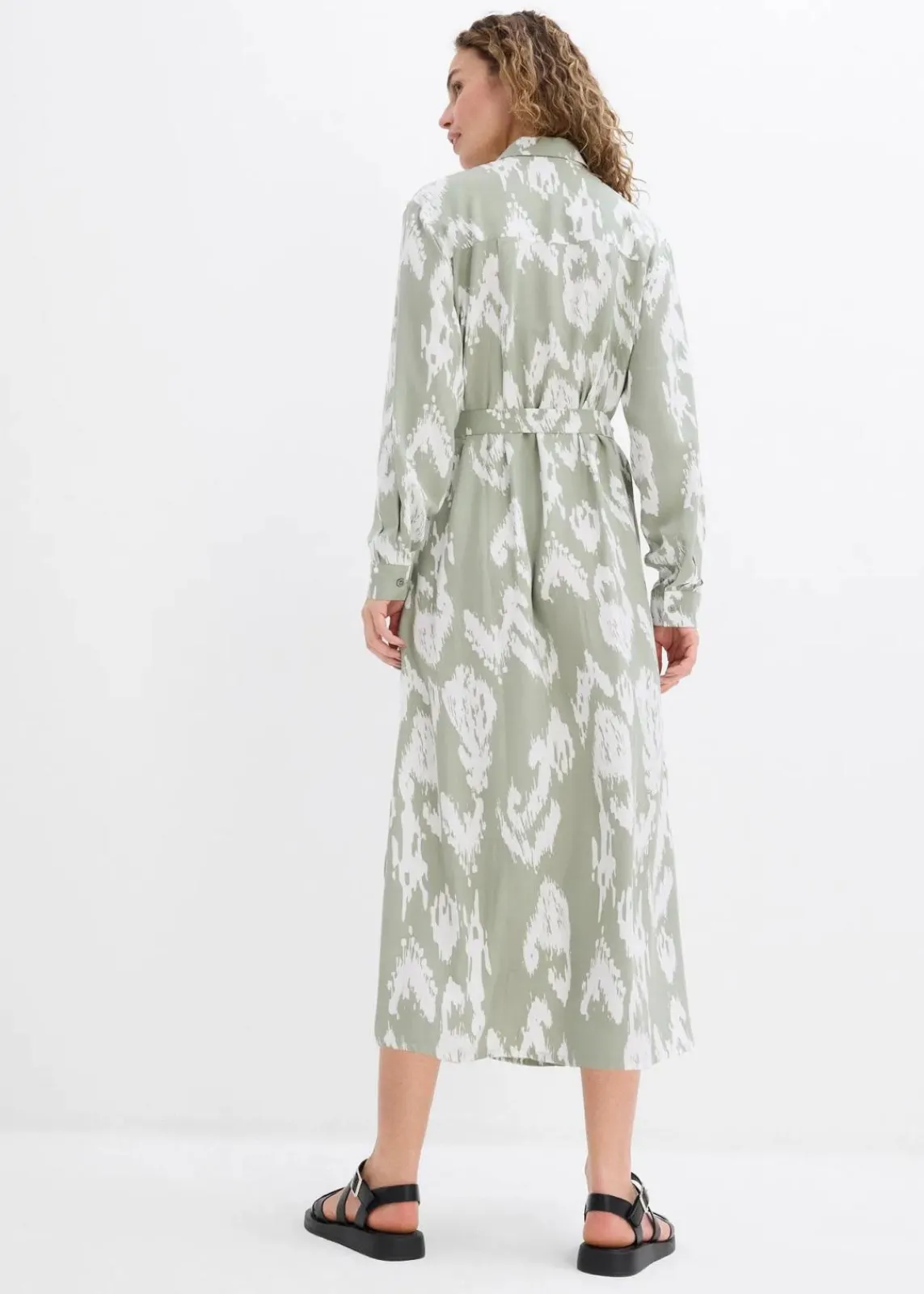 bonprix Kleider|Bekleidung·Pullover & Strickjacken^Blusenkleid aus fließender Viskose seegras/wollweiß bedruckt