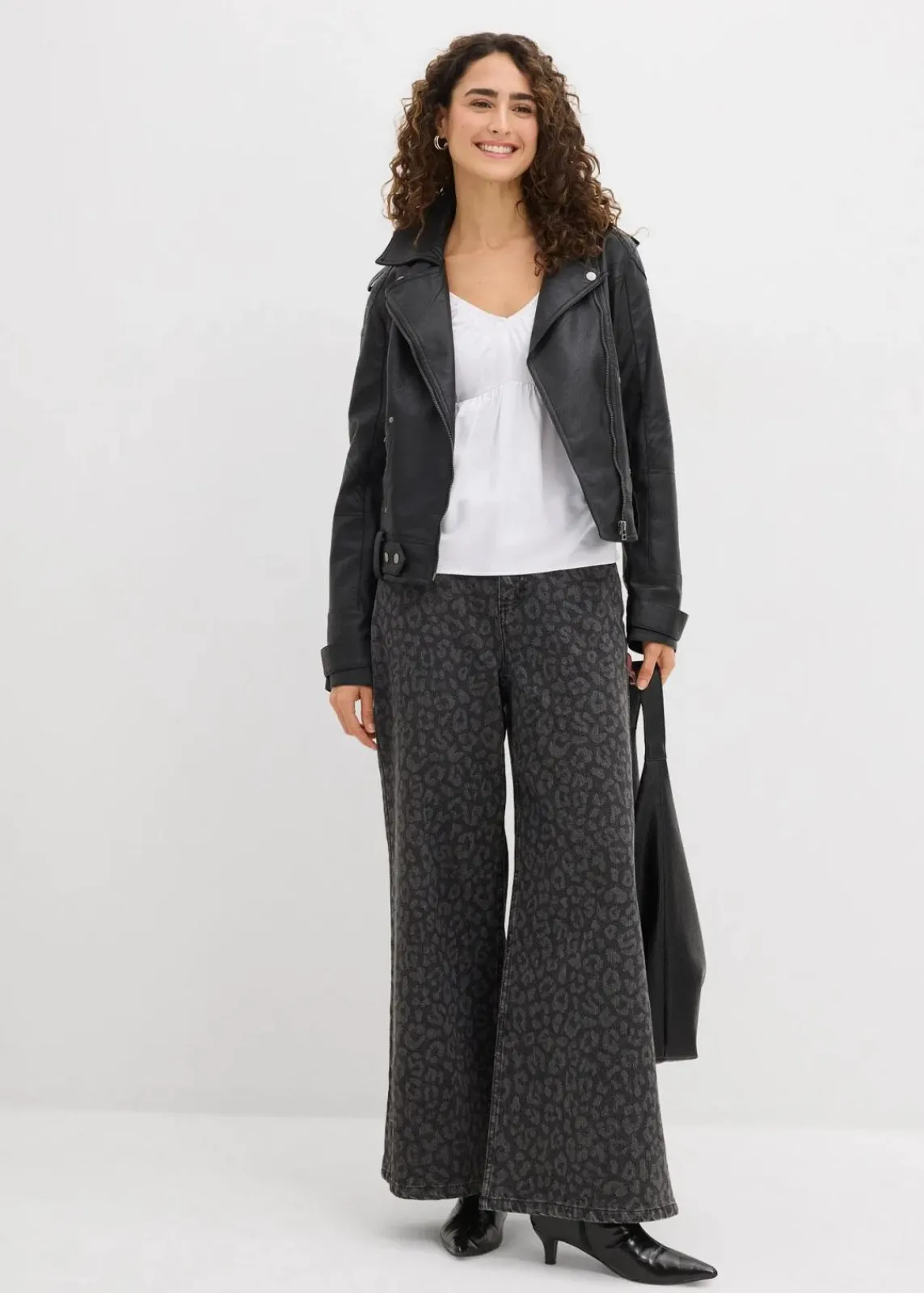 bonprix Blusen & Tuniken|Nachhaltigere Materialien^Blusenshirt weiß