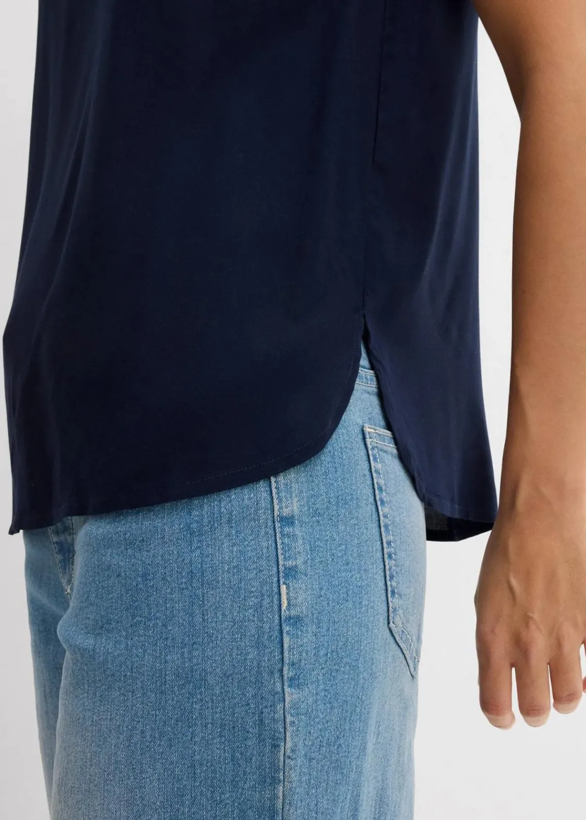 bonprix Shirts & Tops|Blusen & Tuniken^Blusentop aus weicher Viskose dunkelblau