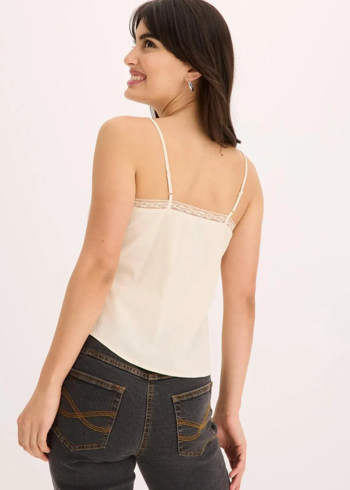 bonprix Blusen & Tuniken|Shirts & Tops^Blusentop mit Lochstickerei aus reiner Baumwolle natur