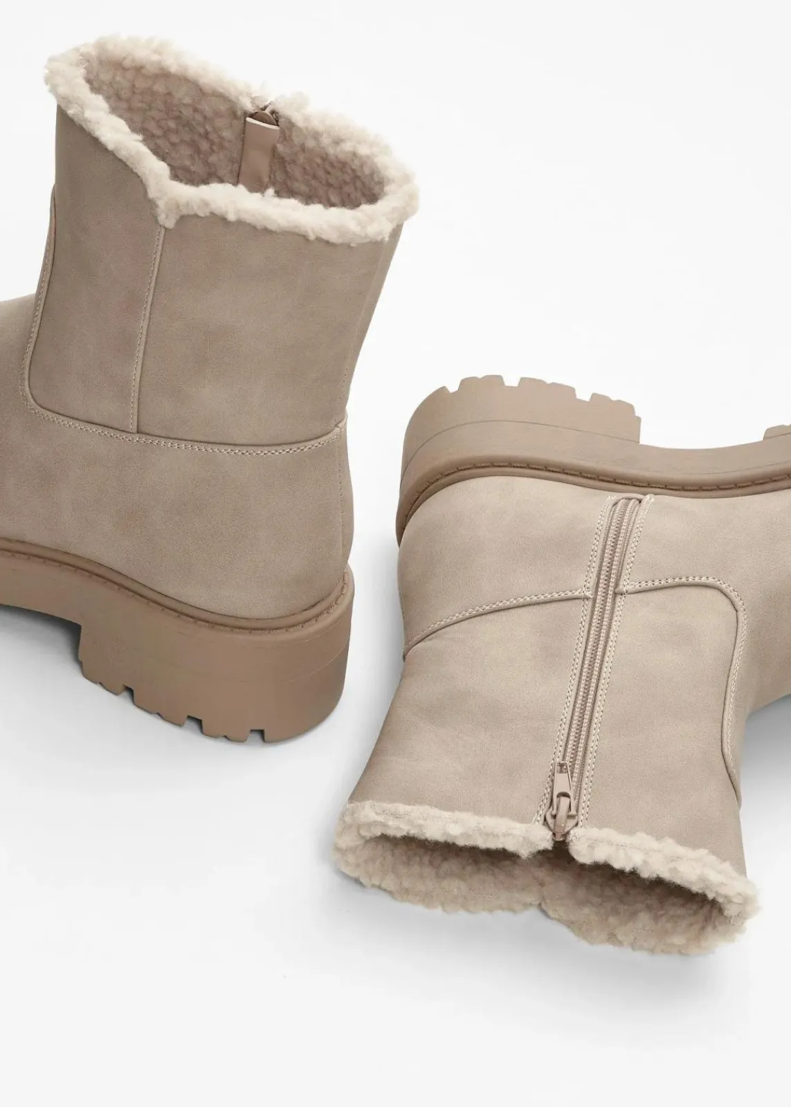 bonprix Gefütterte Winterschuhe|Boots^Boot hellsand