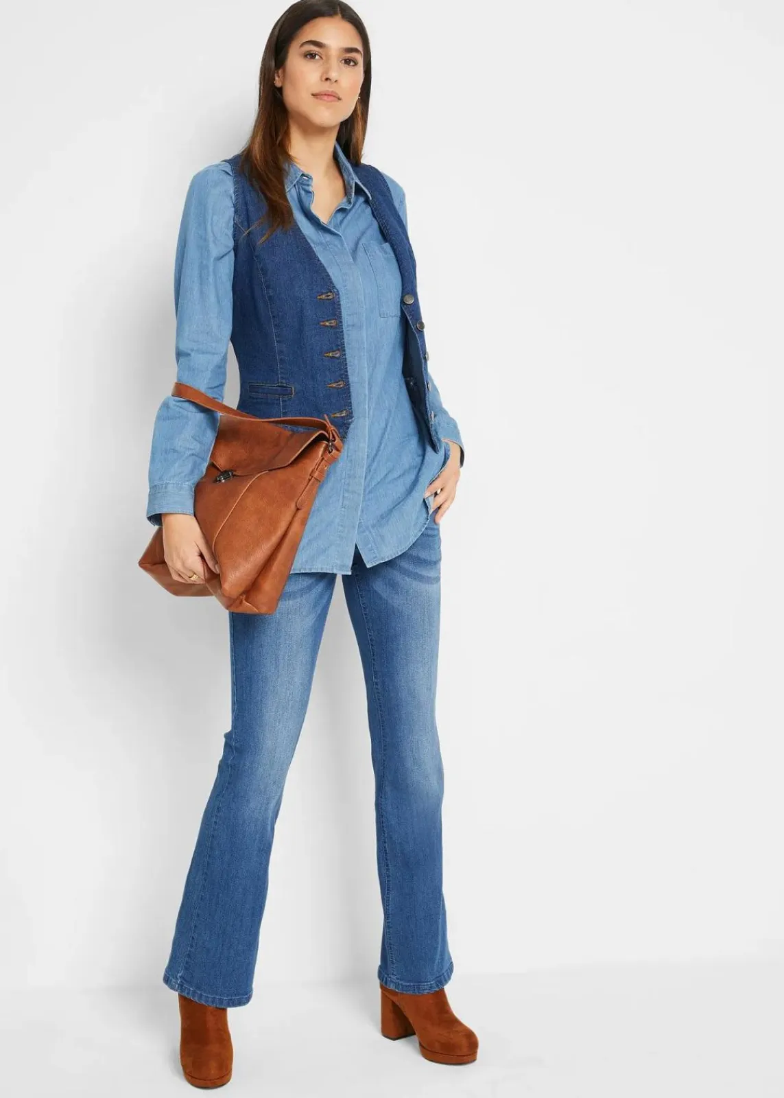 bonprix Jeans|Kurzgrößen^Bootcut Jeans Mid Waist, Stretch blau used