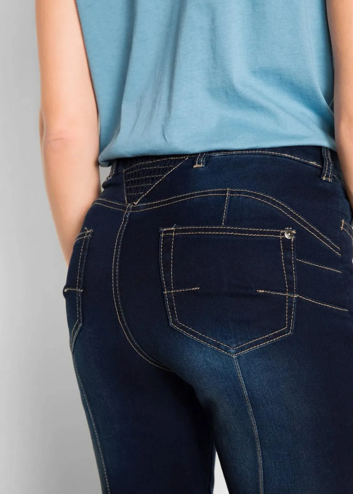 bonprix Jeans|Bekleidung·Shirts & Tops^Bootcut Jeans Mid Waist, Shaping dunkelblau denim