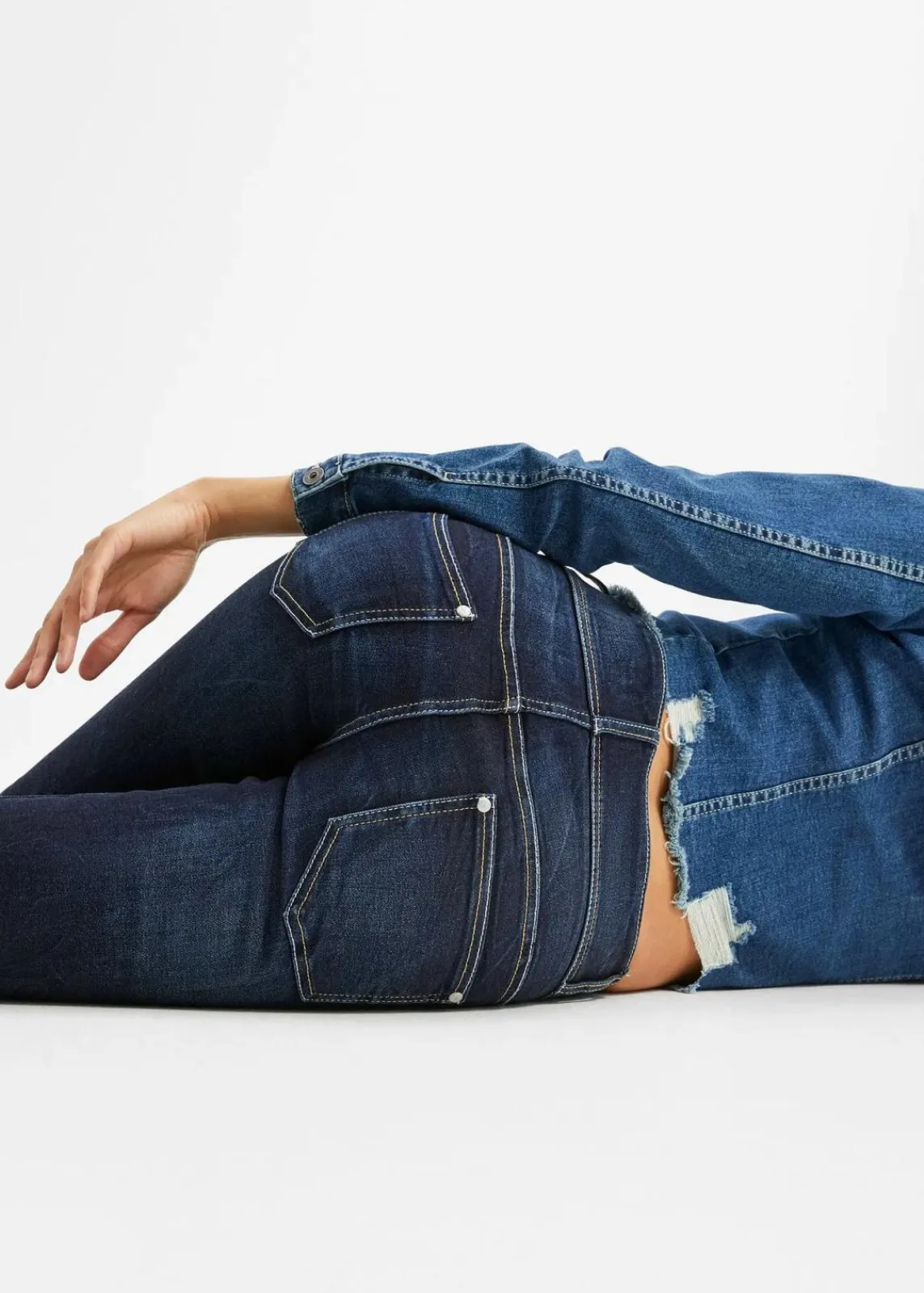 bonprix Bekleidung·Shirts & Tops|Jeans^Bootcut-Jeans dunkelblau denim