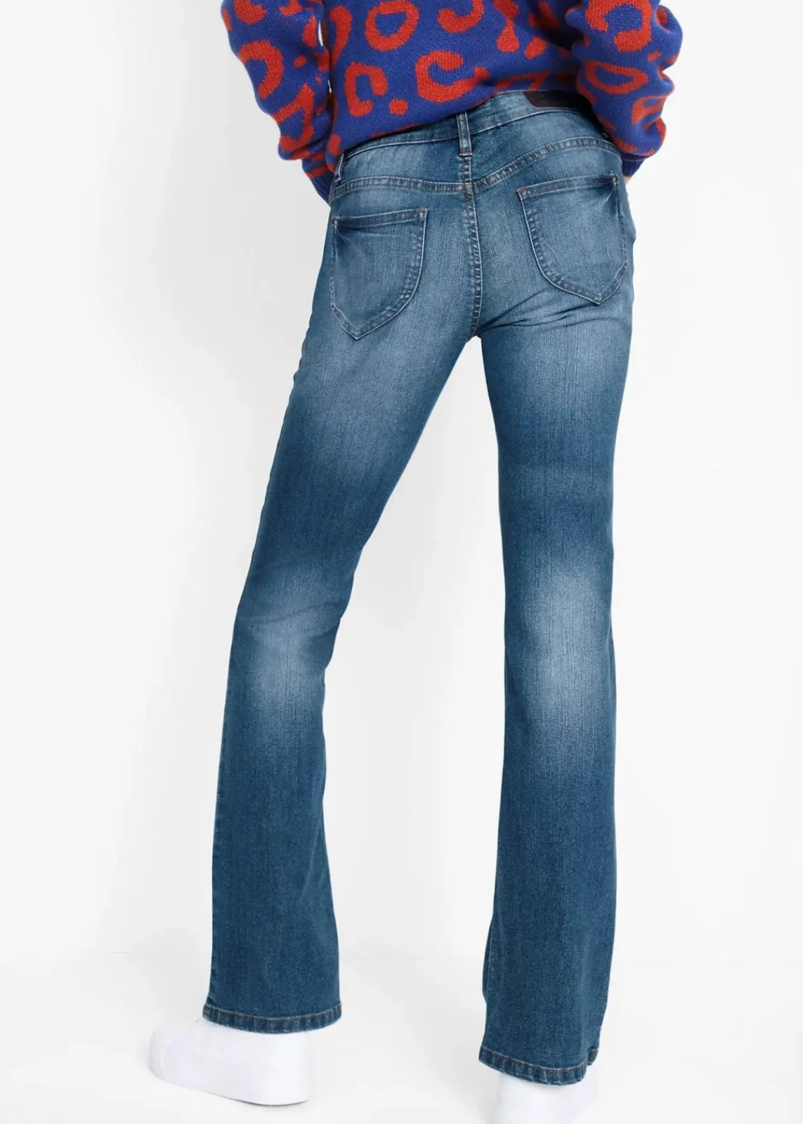 bonprix Jeans|Kurzgrößen^Bootcut-Jeans Mid Waist, Komfort-Stretch blau used