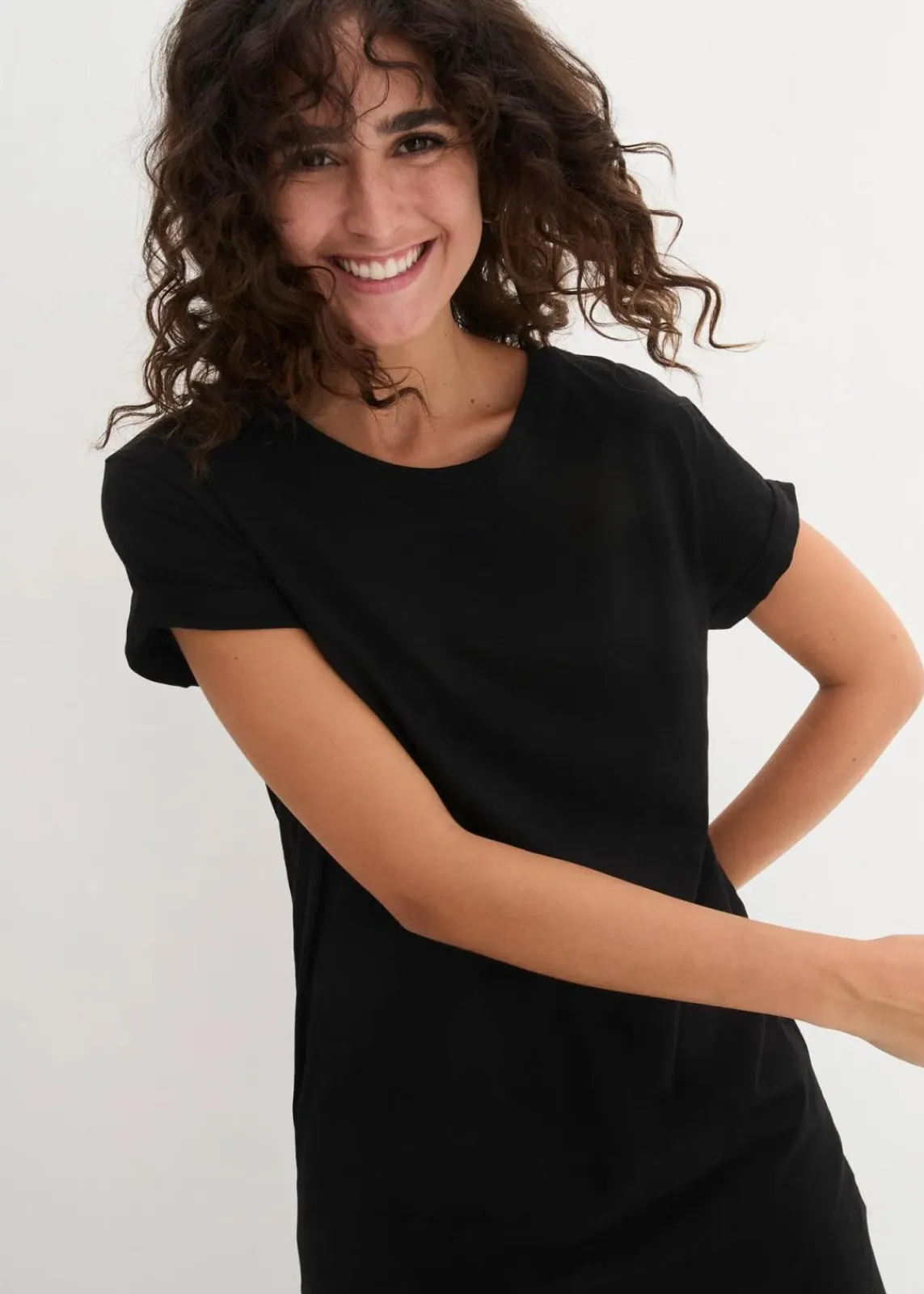 bonprix Bekleidung·Röcke|Basics^Boxy-Longshirt mit kurzen Ärmeln schwarz