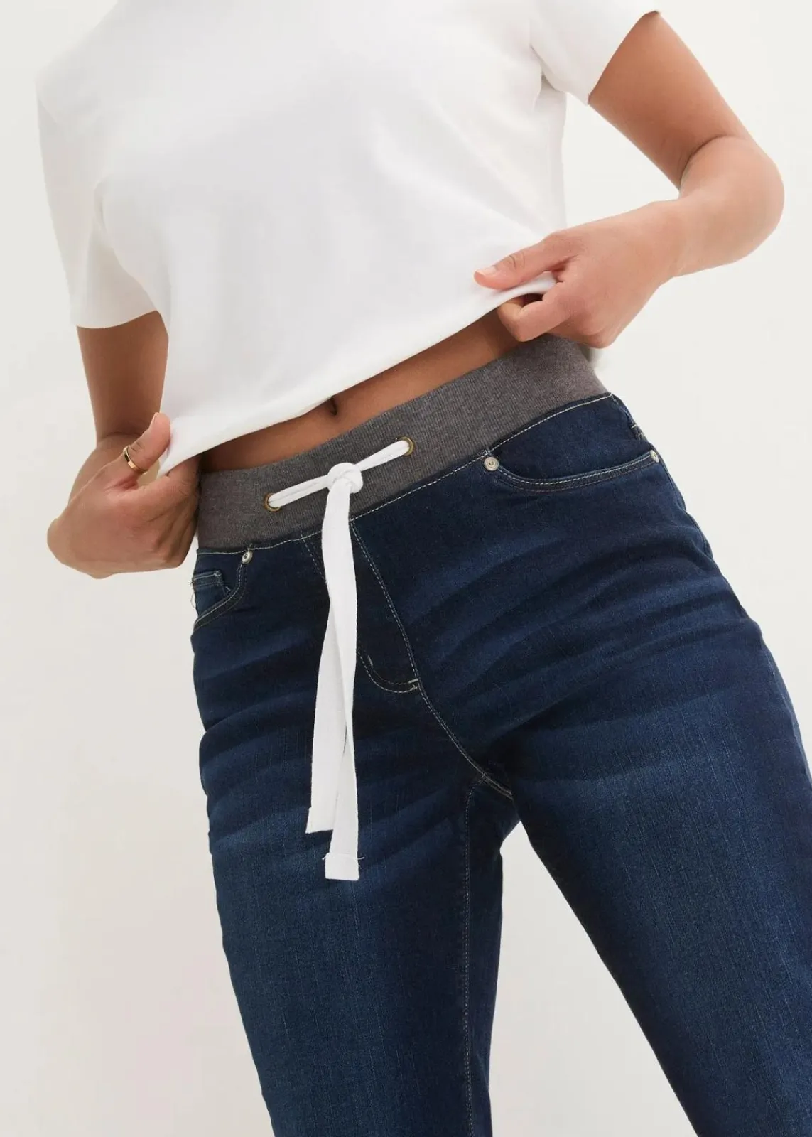 bonprix Bekleidung·Shirts & Tops|Jeans^Boyfriend Jeans Mid Waist, Bequembund nachtblau denim