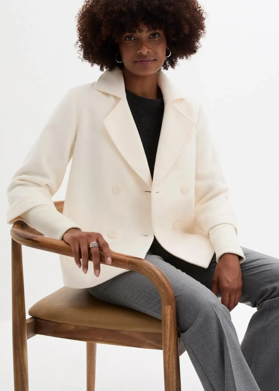 bonprix Bekleidung·Hosen|Jacken & Mäntel^Cabanjacke mit Strickärmeln naturbeige