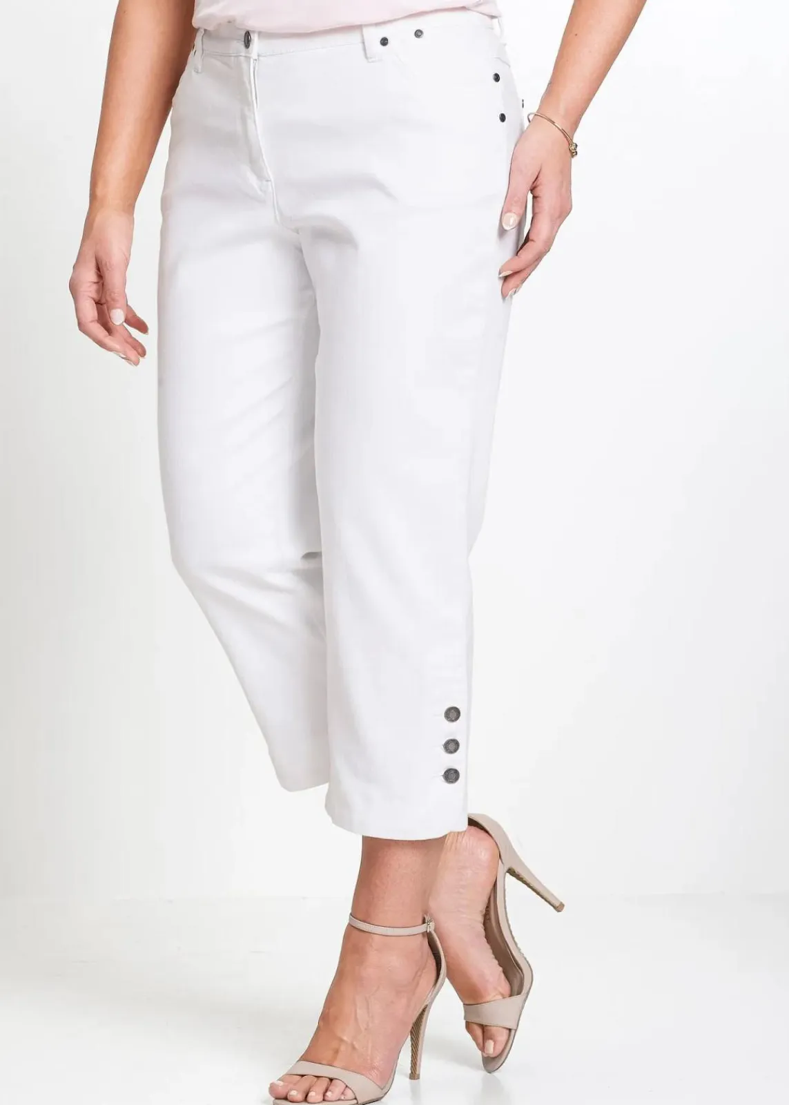 bonprix Jeans|Bekleidung·Shirts & Tops^Capri Jeans Mid Waist white denim